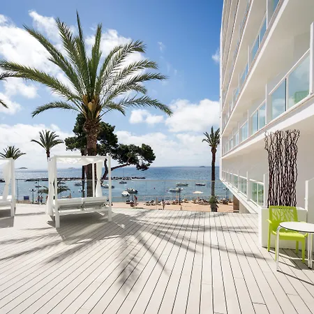 The Ibiza Twiins - 4* Sup-2